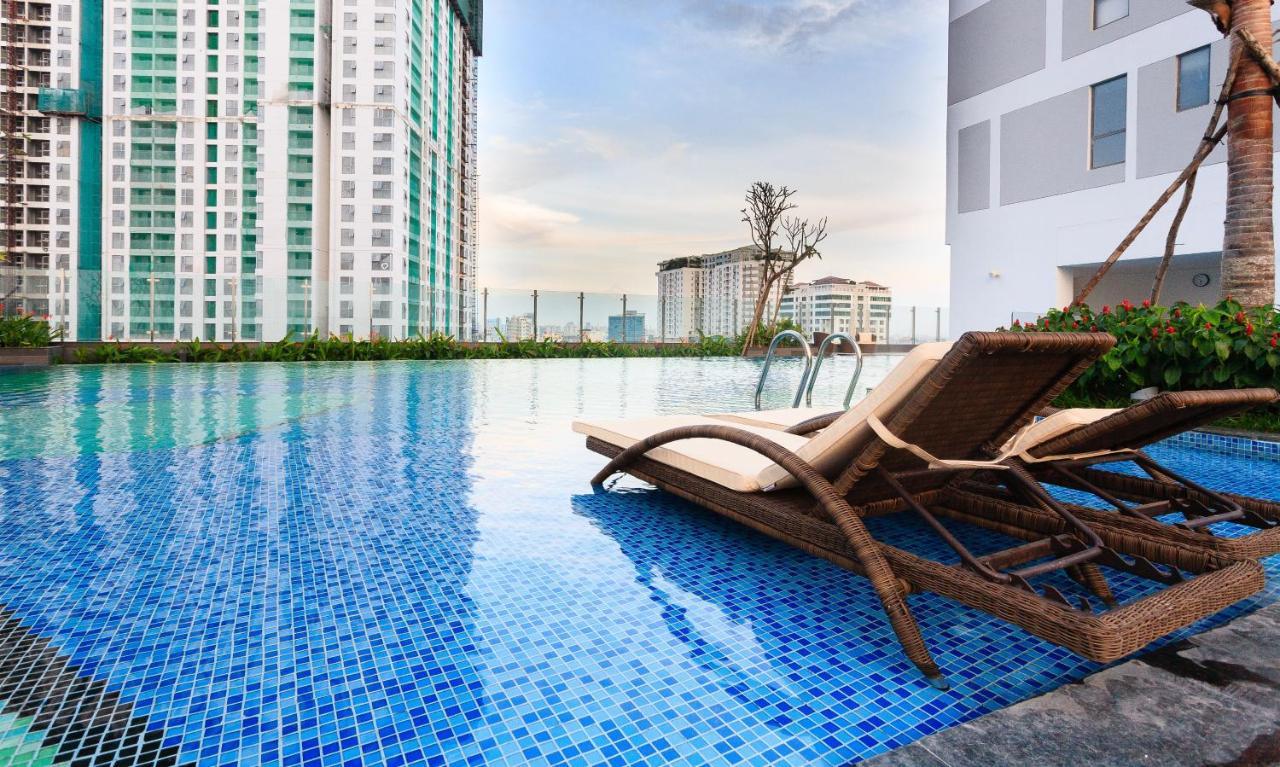 River Gate Building - Le Meridien Pool & Gym Ho Chi Minh-staden Exteriör bild