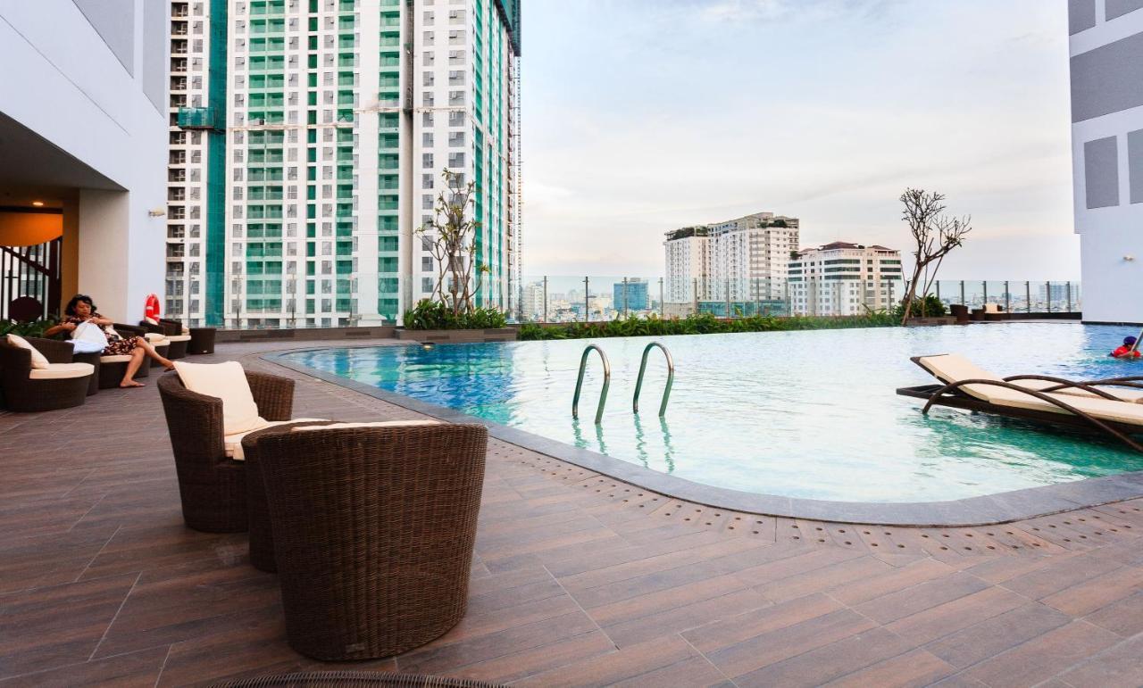 River Gate Building - Le Meridien Pool & Gym Ho Chi Minh-staden Exteriör bild