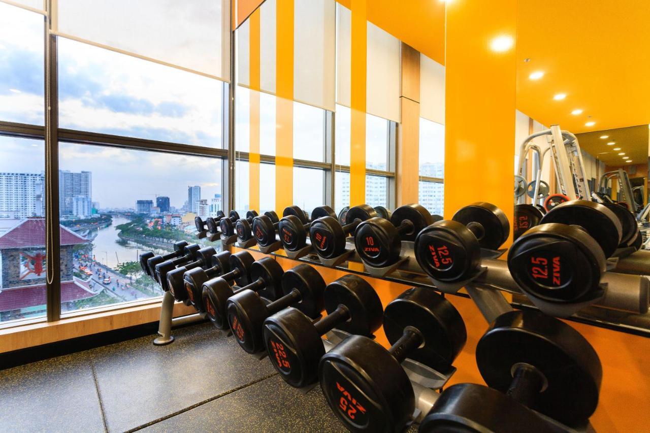 River Gate Building - Le Meridien Pool & Gym Ho Chi Minh-staden Exteriör bild